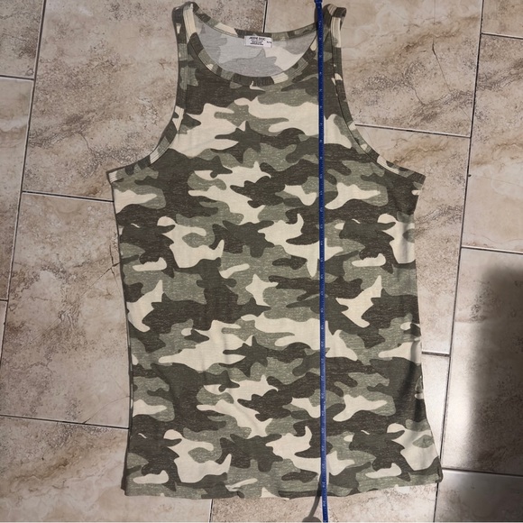 ARDENE Super Soft Long Camo Tank – Light Camo, Size XL - Picture 5 of 7